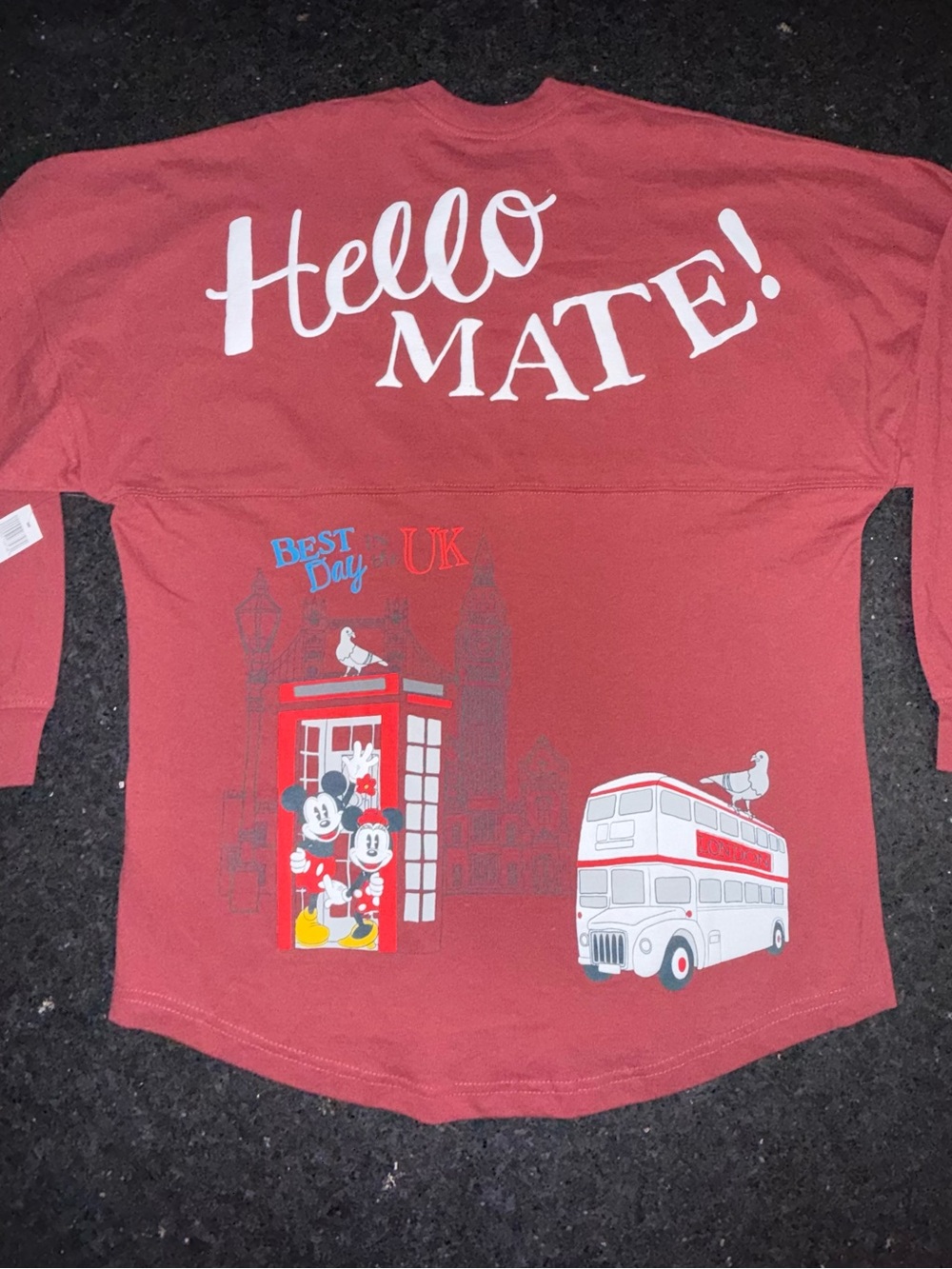 NEW Disney LONDON Brick Red "Hello Mate!" Long-Sleeve Graphic Tee SZ Small